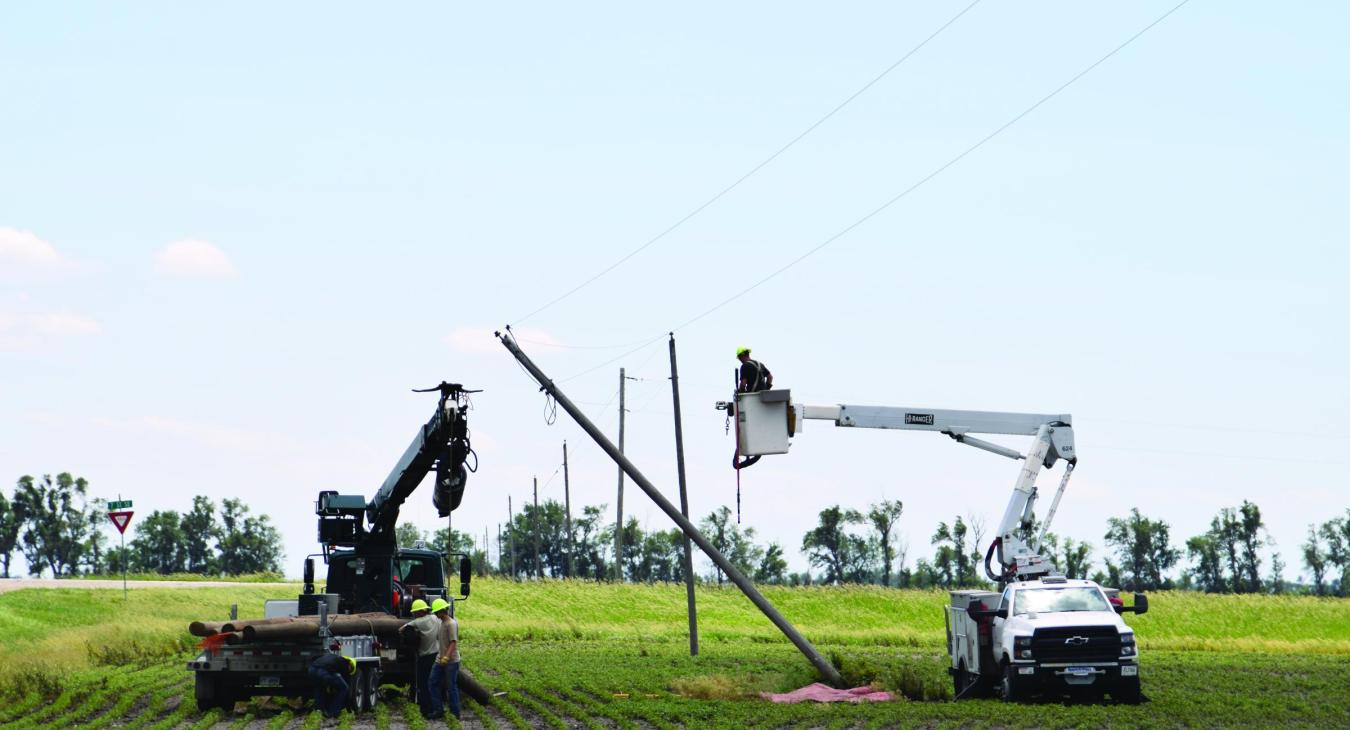 white bucket truck